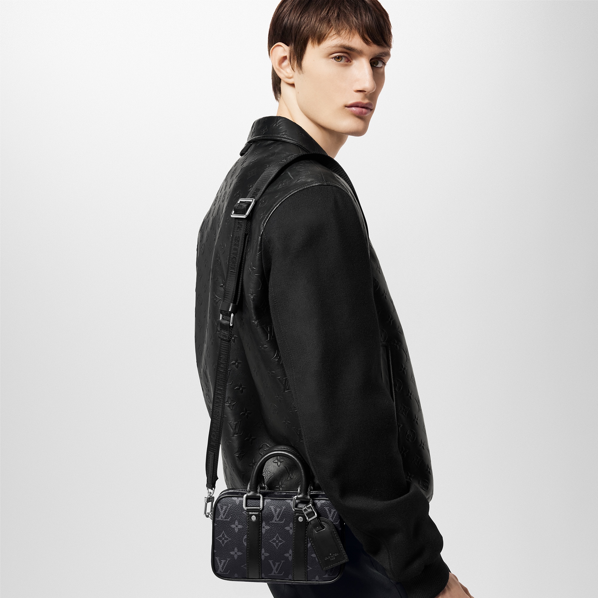 Nano Porte Documents Voyage Monogram Eclipse - Bags | LOUIS